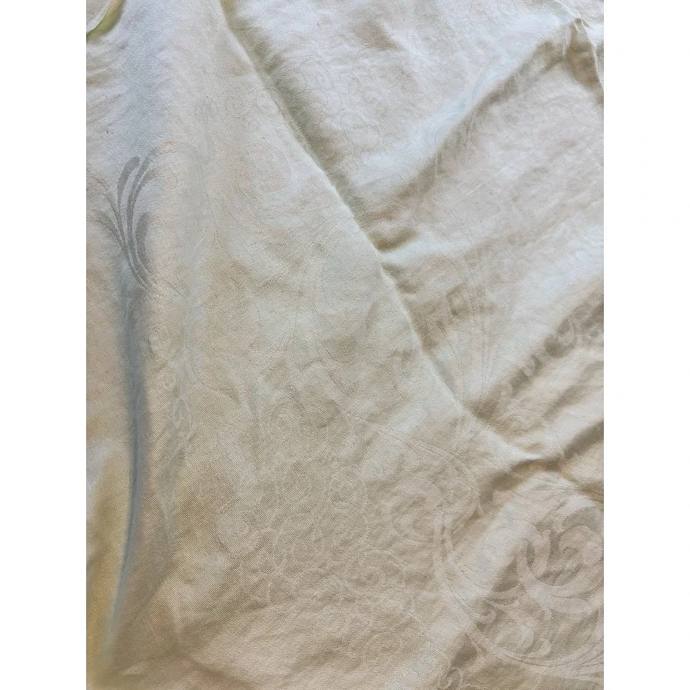 N/A vintage damask